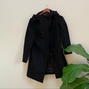 Aritzia Babaton black wool coat